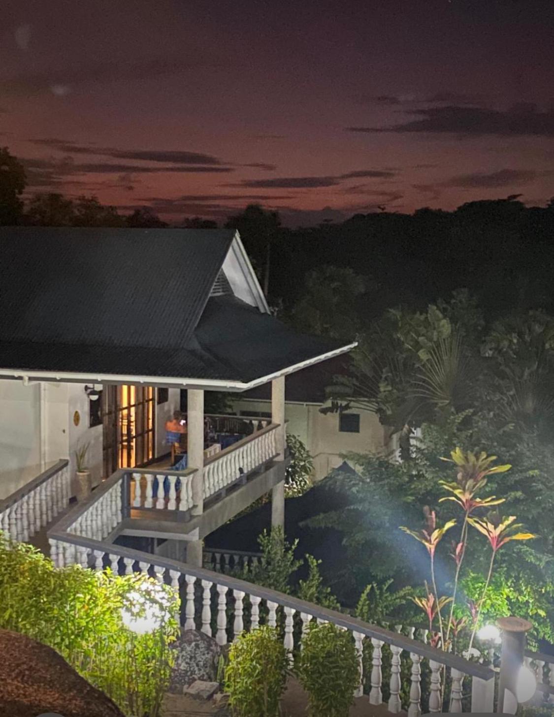 Hotel Chateau St Cloud La Digue Eksteriør bilde
